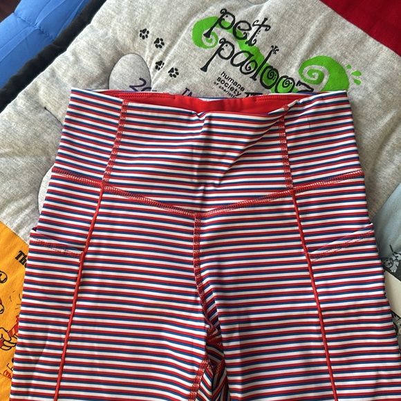 Brooks Running 8" Inseam Method Spandex Shorts Red White Blue Striped Sz XS! - Picture 2 of 5